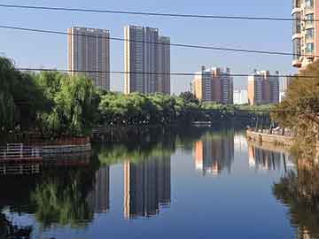 爱上海：Your exclusive creative paradise： the Shanghai Forum is waiting for you to open it!